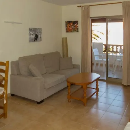 Nueva Playa Bloque D Bajo Apartment