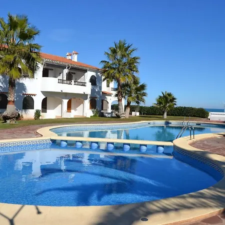 Nueva Playa Bloque D Bajo Apartment